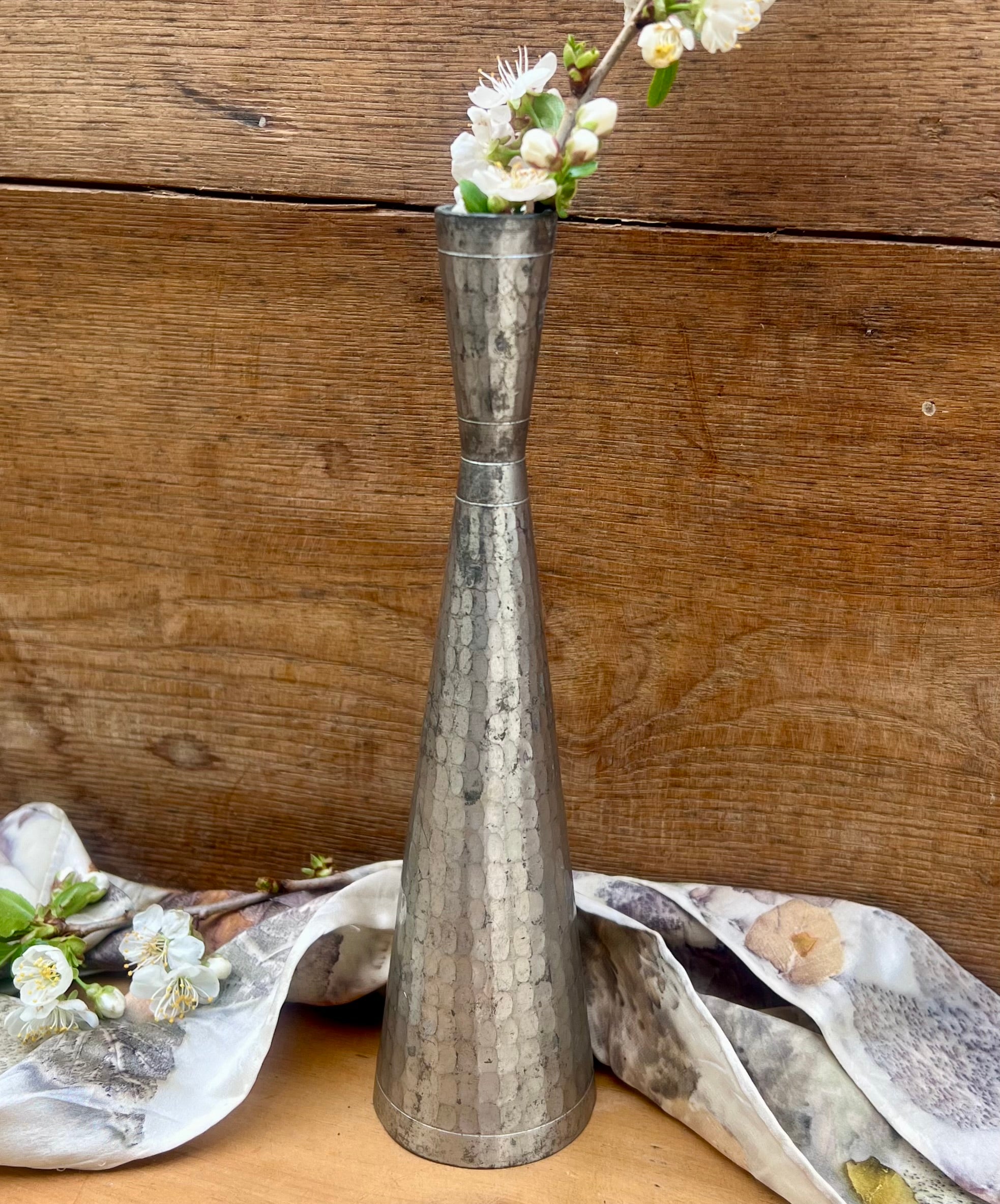 Vintage Selangor Pewter Bud Vase – Hammered Pewter Vase 8” Tall